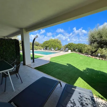 Modern 2 Bedroom - Terrace, Pool Access & Mountain Views Monticello