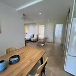 Modern 2 Bedroom - Terrace, Pool Access & Mountain Views