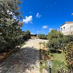 Modern 2 Bedroom - Terrace, Pool Access & Mountain Views Daire Monticello